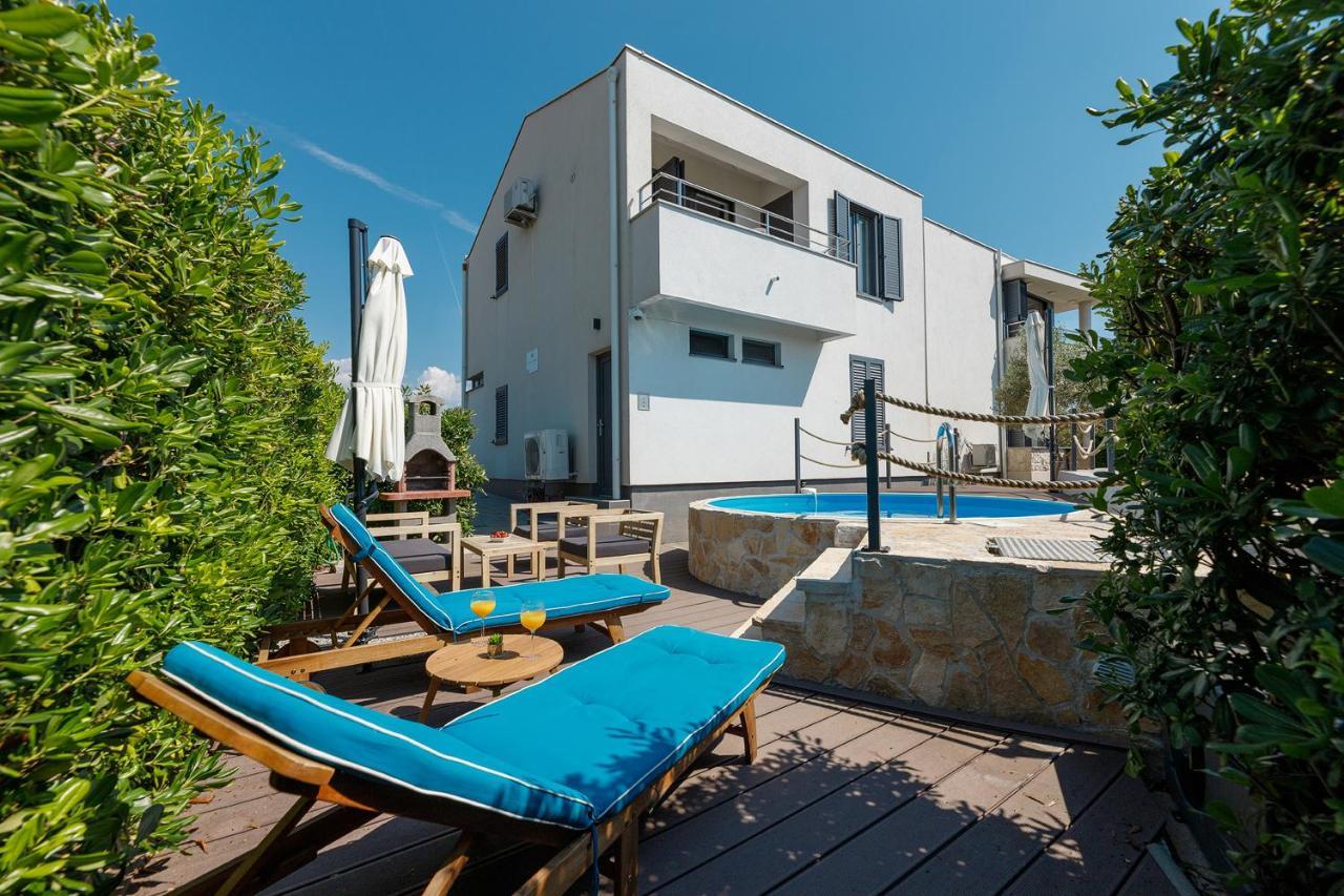 Malo Ferienvilla Privlaka, Pool, Boje, Wi-Fi, Wallbox Privlaka  Exterior foto
