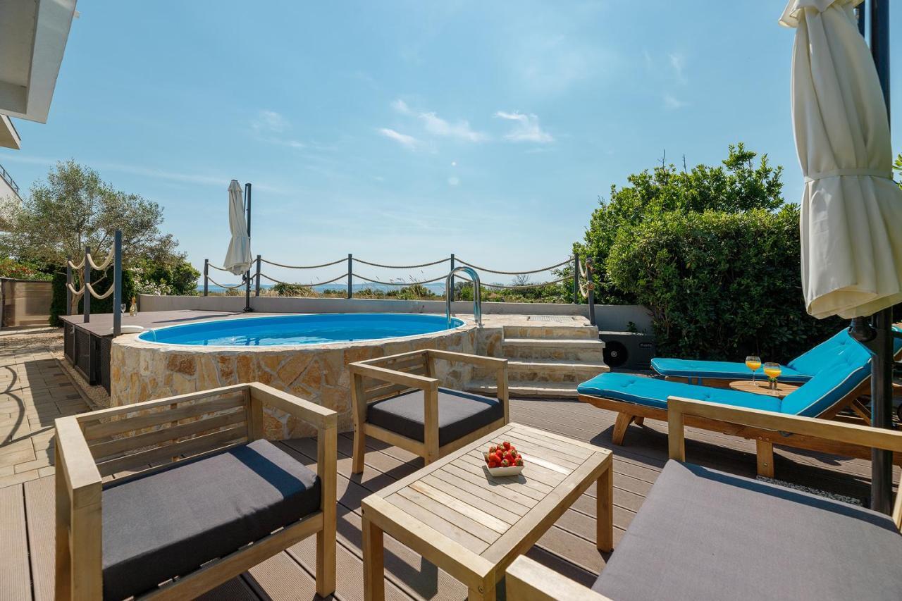 Malo Ferienvilla Privlaka, Pool, Boje, Wi-Fi, Wallbox Privlaka  Exterior foto